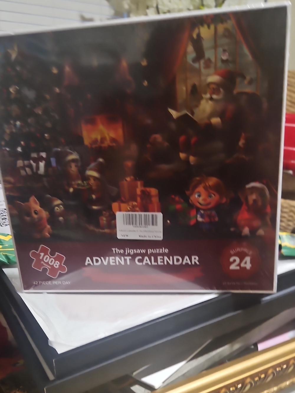 Advent Calendar Jigsaw Puzzle - Red/Burgundy Holiday Scene